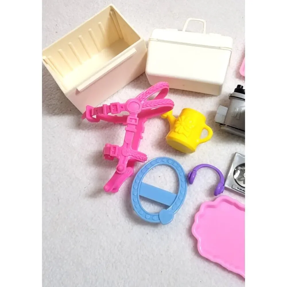 30+ Pc Barbie Dollhouse Accessories Lot Camera Frame Bag Drinks Computer Wagon
